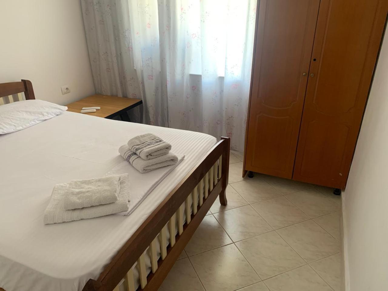 Angjelo Apartments Sarandë Zimmer foto